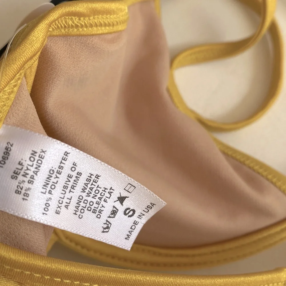 Fashion Nova Fine Lines Underwire Bikini TOP ONLY - Yellow,‎ Size S, NWT
